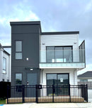 Ovate+ Oval - Tri Colour Switchable Bulkhead